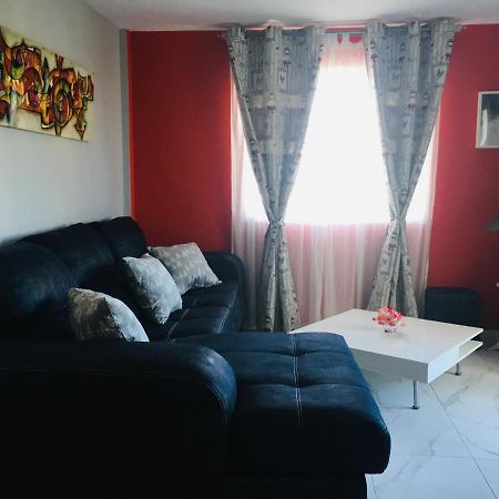 Mi Casa Es La Tuya Apartment Михас Екстериор снимка