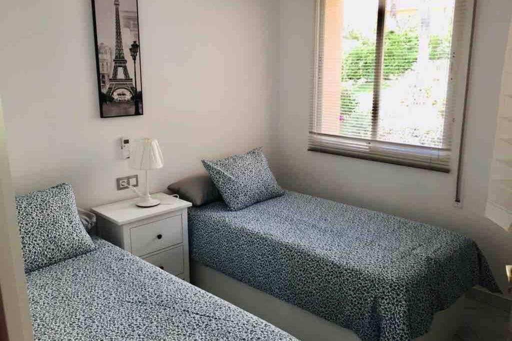 Mi Casa Es La Tuya Apartment Михас Екстериор снимка