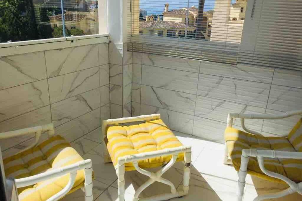 Mi Casa Es La Tuya Apartment Михас Екстериор снимка