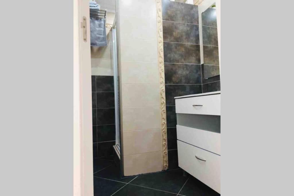 Mi Casa Es La Tuya Apartment Михас Екстериор снимка