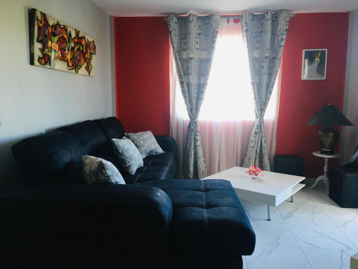 Mi Casa Es La Tuya Apartment Михас Екстериор снимка